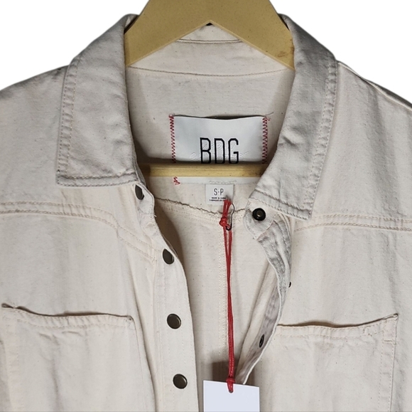 Urban Outfitters BDG Women Romper Cream Belt Short Sleeve Devon Distressed Denim - Picture 9 of 11